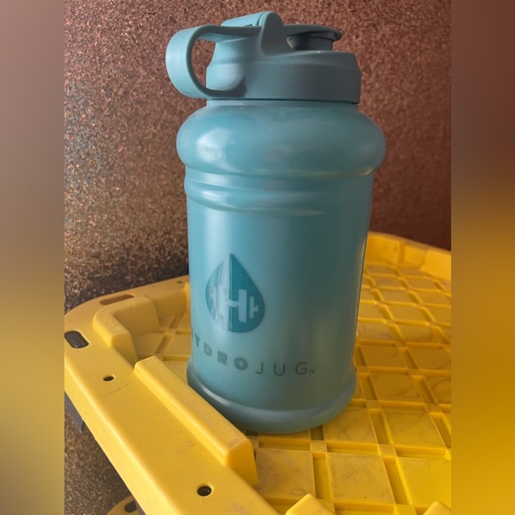 Hydrojug - Picture 1 of 2